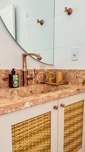 DUPLEX DIFERENCIADO EM MEIA PRAIA: 16ª foto da galeria de imagens do imóvel