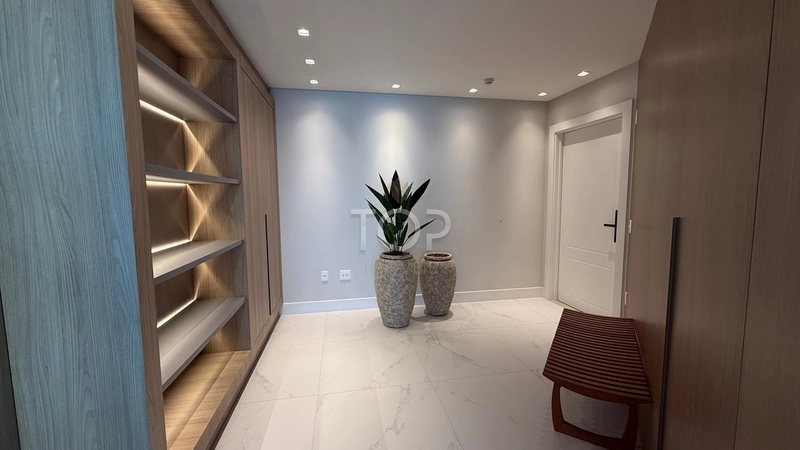 APARTAMENTO PRONTO PARA MORAR EM MEIA PRAIA: 5ª foto da galeria de imagens do imóvel