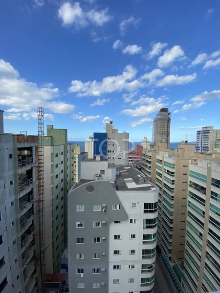 APARTAMENTO PRONTO EM MEIA PRAIA: 4ª foto da galeria de imagens do imóvel