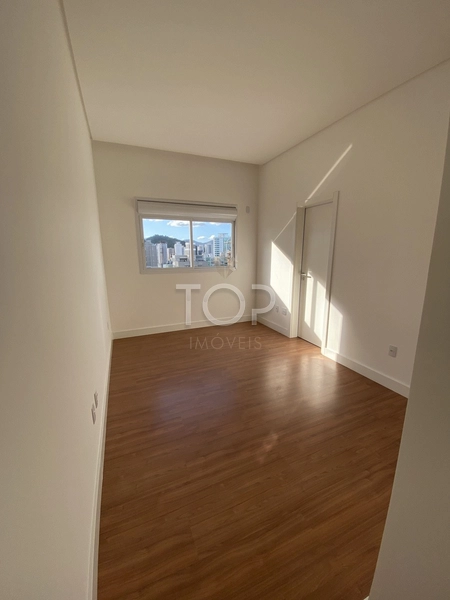 APARTAMENTO PRONTO EM MEIA PRAIA: 23ª foto da galeria de imagens do imóvel