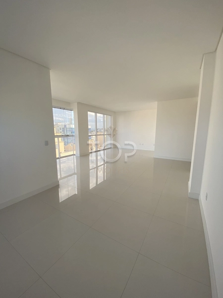 APARTAMENTO PRONTO EM MEIA PRAIA: 10ª foto da galeria de imagens do imóvel