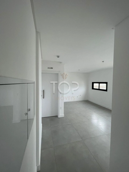 FLAT PRONTO EM ITAPEMA: 5ª foto da galeria de imagens do imóvel