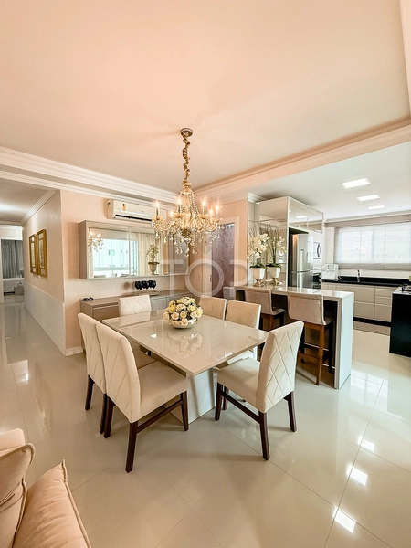 APARTAMENTO MOBILIADO PRONTO PARA MORAR EM MEIA PRAIA: 38ª foto da galeria de imagens do imóvel