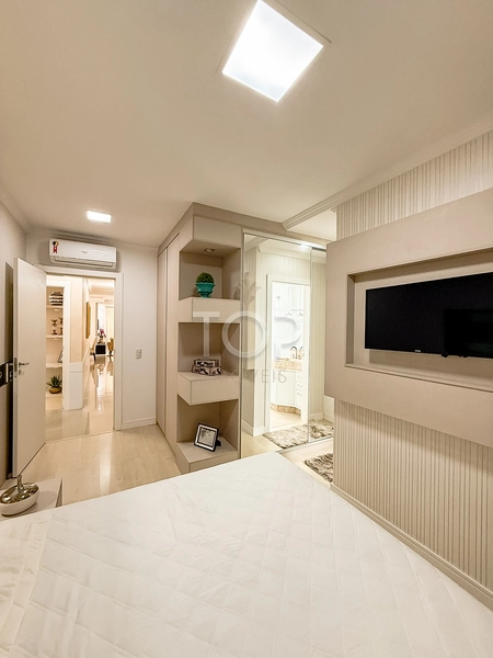 APARTAMENTO MOBILIADO PRONTO PARA MORAR EM MEIA PRAIA: 8ª foto da galeria de imagens do imóvel