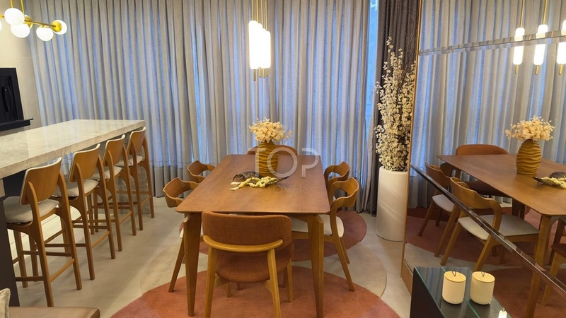 APARTAMENTO FINAMENTE MOBILIADO EM MEIA PRAIA: 6ª foto da galeria de imagens do imóvel