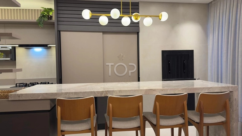 APARTAMENTO FINAMENTE MOBILIADO EM MEIA PRAIA: 7ª foto da galeria de imagens do imóvel