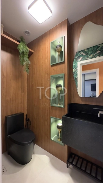 APARTAMENTO FINAMENTE MOBILIADO EM MEIA PRAIA: 16ª foto da galeria de imagens do imóvel