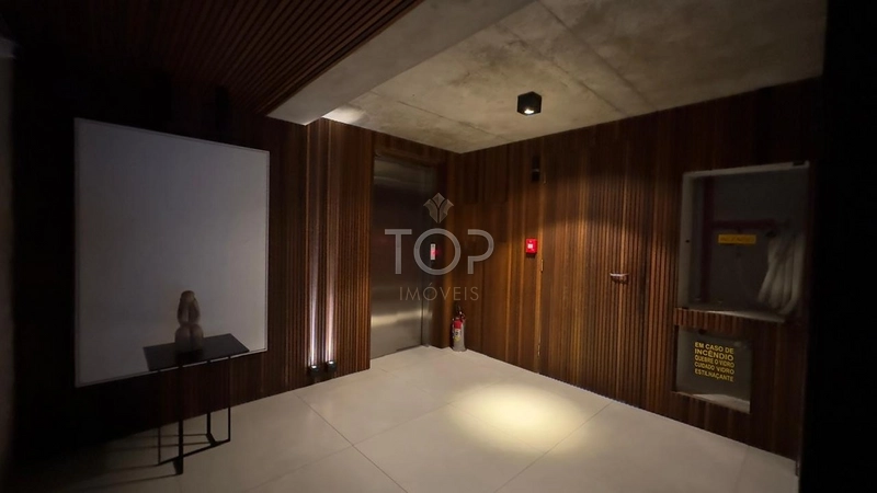 APARTAMENTO FINAMENTE MOBILIADO EM MEIA PRAIA: 24ª foto da galeria de imagens do imóvel