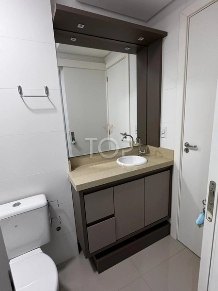 APARTAMENTO MOBILIADO EM MEIA PRAIA: 6ª foto da galeria de imagens do imóvel