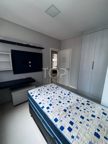 APARTAMENTO MOBILIADO EM MEIA PRAIA: 8ª foto da galeria de imagens do imóvel