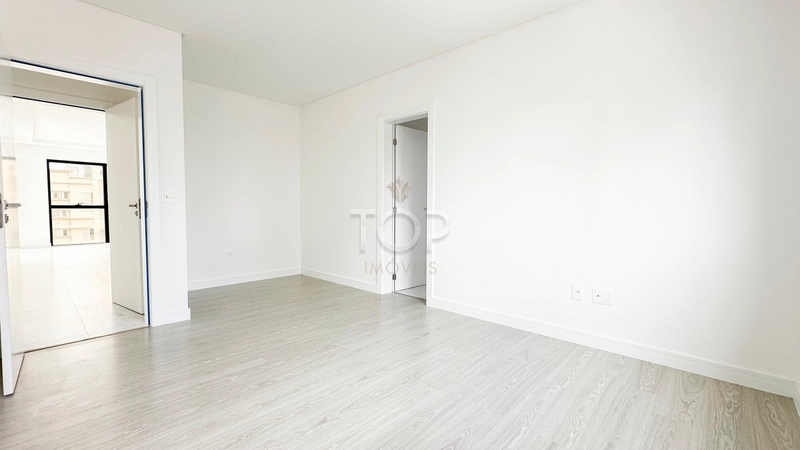 APARTAMENTO PRONTO EM MEIA PRAIA: 21ª foto da galeria de imagens do imóvel