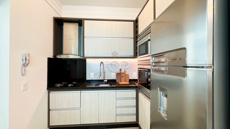 APARTAMENTO MOBILIADO COM VISTA PARA O MAR EM MEIA PRAIA: 17ª foto da galeria de imagens do imóvel