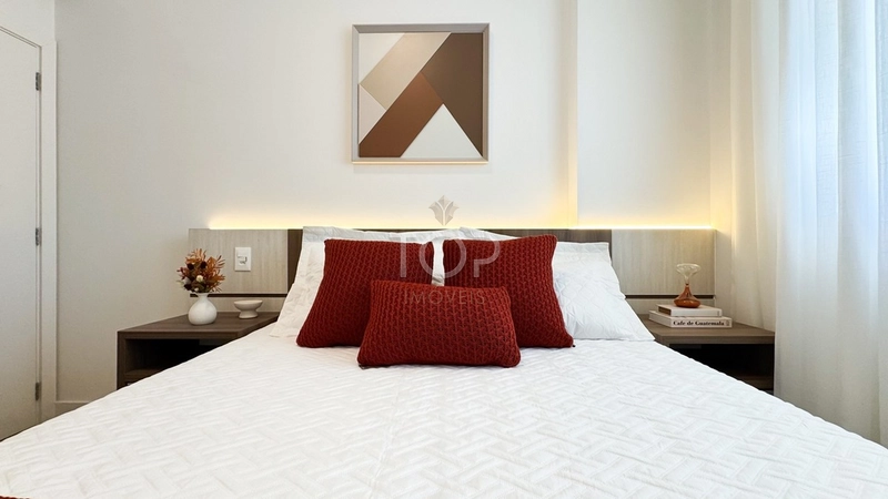 APARTAMENTO MOBILIADO COM VISTA PARA O MAR EM MEIA PRAIA: 30ª foto da galeria de imagens do imóvel