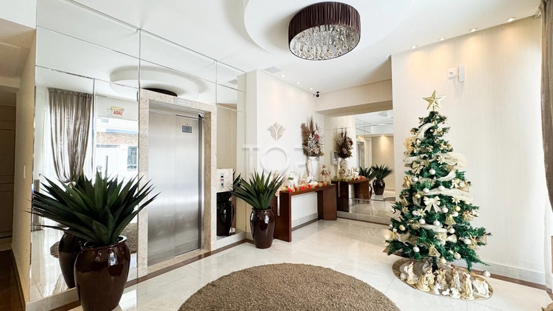 APARTAMENTO MOBILIADO COM VISTA PARA O MAR EM MEIA PRAIA: 5ª foto da galeria de imagens do imóvel