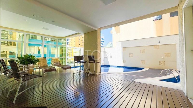 APARTAMENTO MOBILIADO COM VISTA PARA O MAR EM MEIA PRAIA: 38ª foto da galeria de imagens do imóvel