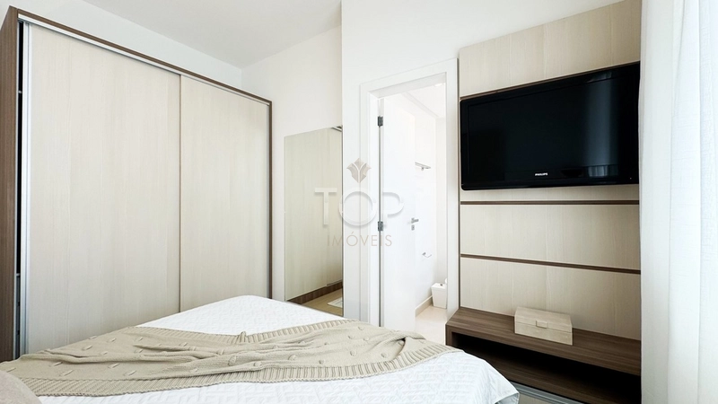 APARTAMENTO MOBILIADO COM VISTA PARA O MAR EM MEIA PRAIA: 36ª foto da galeria de imagens do imóvel