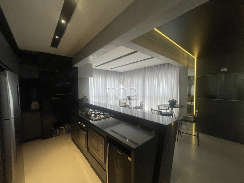 APARTAMENTO MOBILIADO EM MEIA PRAIA: 12ª foto da galeria de imagens do imóvel