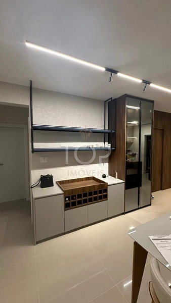 APARTAMENTO MOBILIADO EM MEIA PRAIA: 18ª foto da galeria de imagens do imóvel