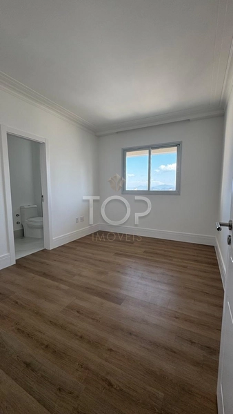 APARTAMENTO PRONTO COM VISTA PARA O MAR EM MEIA PRAIA: 15ª foto da galeria de imagens do imóvel