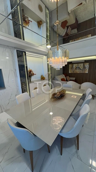 APARTAMENTO FINAMENTE MOBILIADO FRENTE MAR EM ITAPEMA: 2ª foto da galeria de imagens do imóvel