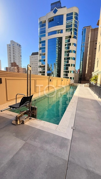 APARTAMENTO COM VISTA PARA O MAR EM MEIA PRAIA: 17ª foto da galeria de imagens do imóvel