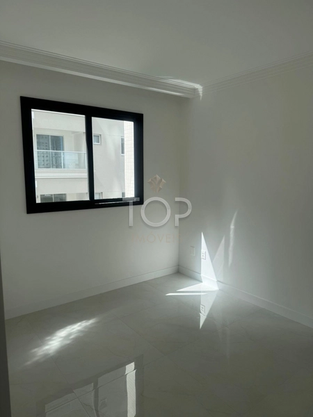 APARTAMENTO PRONTO COM VISTA PARA O MAR EM ITAPEMA: 12ª foto da galeria de imagens do imóvel