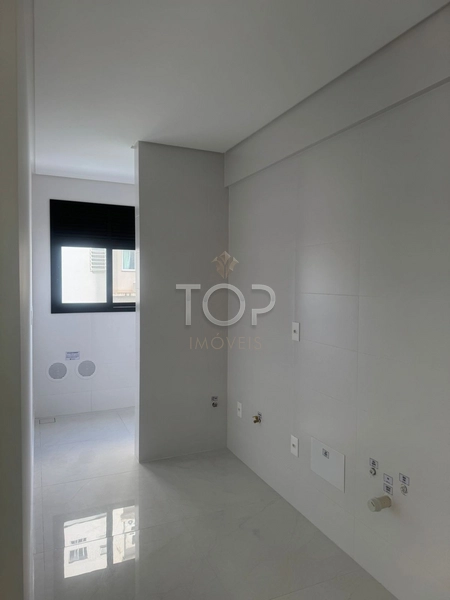 APARTAMENTO PRONTO COM VISTA PARA O MAR EM ITAPEMA: 10ª foto da galeria de imagens do imóvel