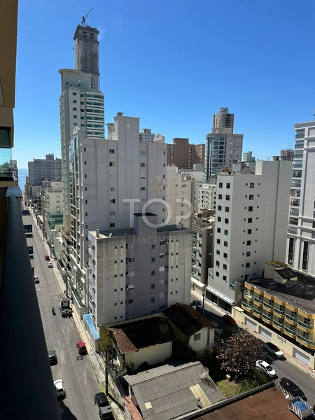 PRONTO PARA MORAR EM MEIA PRAIA: 3ª foto da galeria de imagens do imóvel