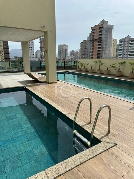 PRONTO PARA MORAR EM MEIA PRAIA: 17ª foto da galeria de imagens do imóvel