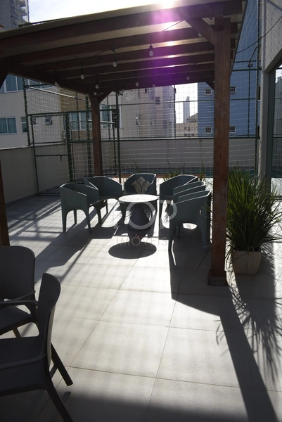 PRONTO PARA MORAR EM MEIA PRAIA: 21ª foto da galeria de imagens do imóvel