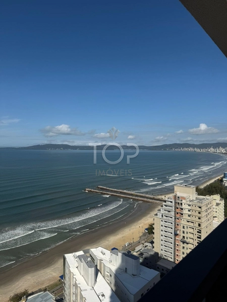 APARTAMENTO COM VISTA PARA O MAR EM MEIA PRAIA: 8ª foto da galeria de imagens do imóvel