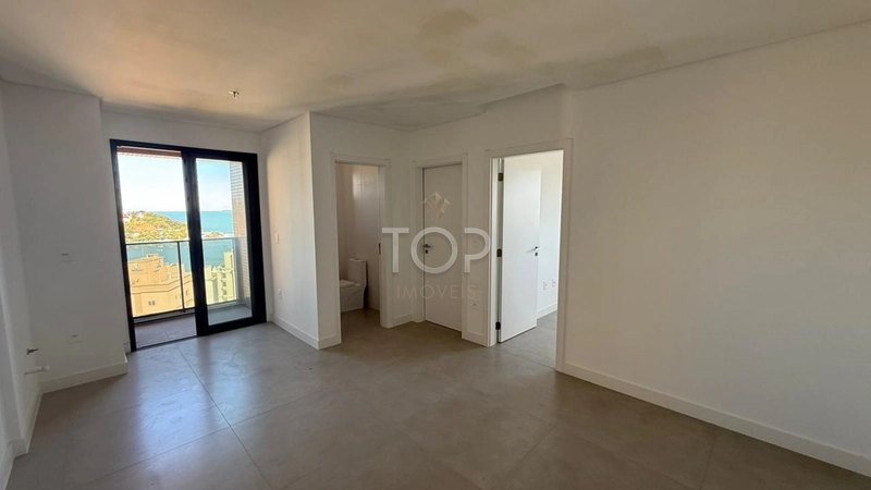 FLAT EM ITAPEMA: 1ª foto da galeria de imagens do imóvel