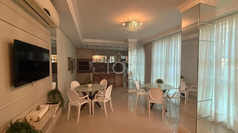 APARTAMENTO MOBILIADO EM MEIA PRAIA: 14ª foto da galeria de imagens do imóvel