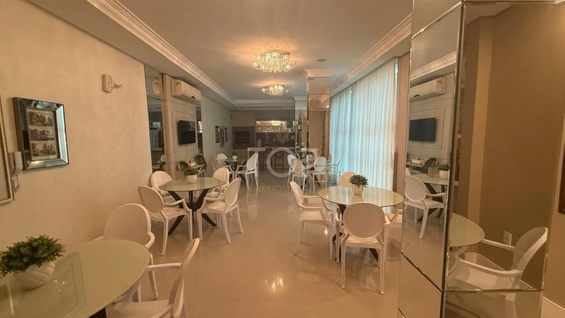 APARTAMENTO MOBILIADO EM MEIA PRAIA: 23ª foto da galeria de imagens do imóvel