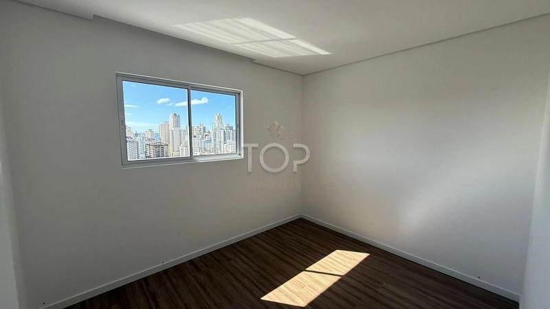 APARTAMENTO PRONTO EM ITAPEMA: 9ª foto da galeria de imagens do imóvel