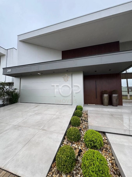 Casa Alto Padrão - TIJUCAS: 2ª foto da galeria de imagens do imóvel