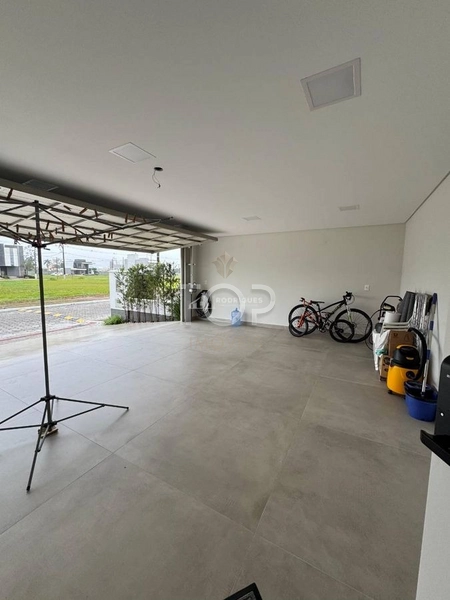 Casa Alto Padrão - TIJUCAS: 19ª foto da galeria de imagens do imóvel