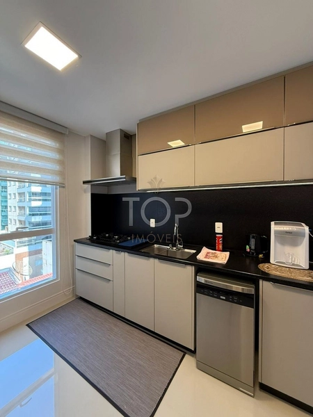 APARTAMENTO MOBILIADO EM ITAPEMA: 2ª foto da galeria de imagens do imóvel