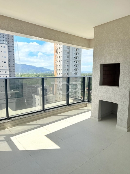APARTAMENTO PRONTO PARA MORAR EM MEIA PRAIA: 13ª foto da galeria de imagens do imóvel