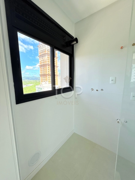 APARTAMENTO PRONTO PARA MORAR EM MEIA PRAIA: 8ª foto da galeria de imagens do imóvel