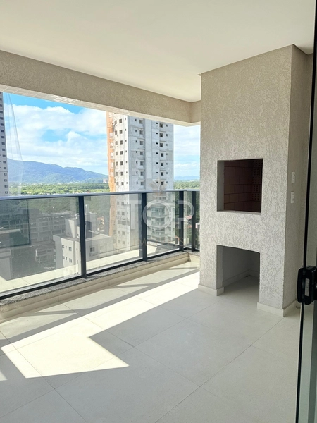 APARTAMENTO PRONTO PARA MORAR EM MEIA PRAIA: 12ª foto da galeria de imagens do imóvel
