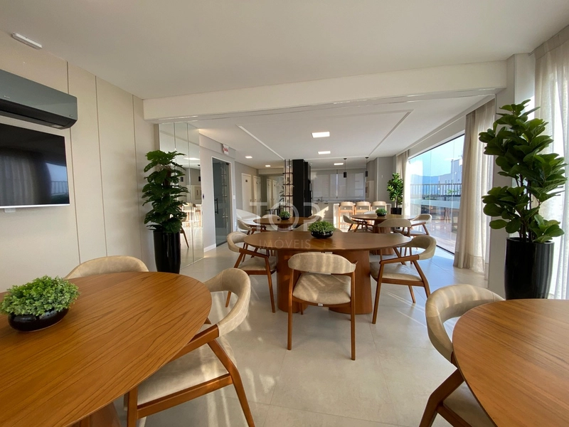 APARTAMENTO PRONTO PARA MORAR EM MEIA PRAIA: 8ª foto da galeria de imagens do imóvel