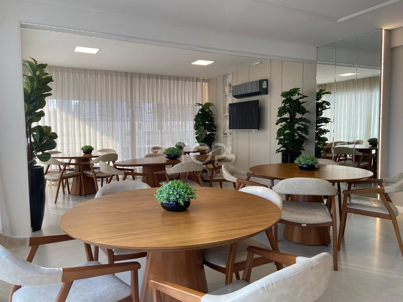 APARTAMENTO PRONTO PARA MORAR EM MEIA PRAIA: 6ª foto da galeria de imagens do imóvel