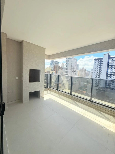 APARTAMENTO PRONTO PARA MORAR EM MEIA PRAIA: 32ª foto da galeria de imagens do imóvel