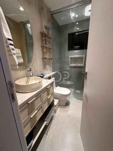 FLAT MOBILIADO EM MEIA PRAIA: 2ª foto da galeria de imagens do imóvel