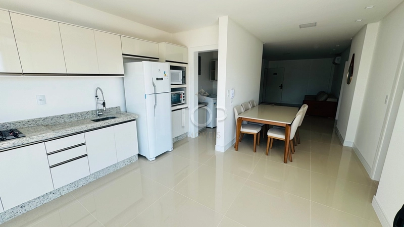 Apartamento pronto na Meia Praia: 8ª foto da galeria de imagens do imóvel