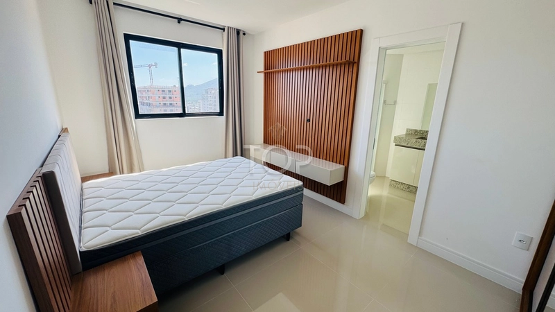 Apartamento pronto na Meia Praia: 13ª foto da galeria de imagens do imóvel