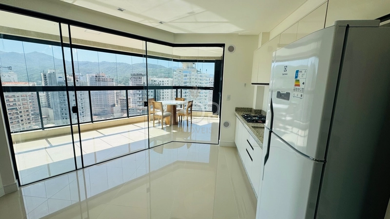 Apartamento pronto na Meia Praia: 12ª foto da galeria de imagens do imóvel