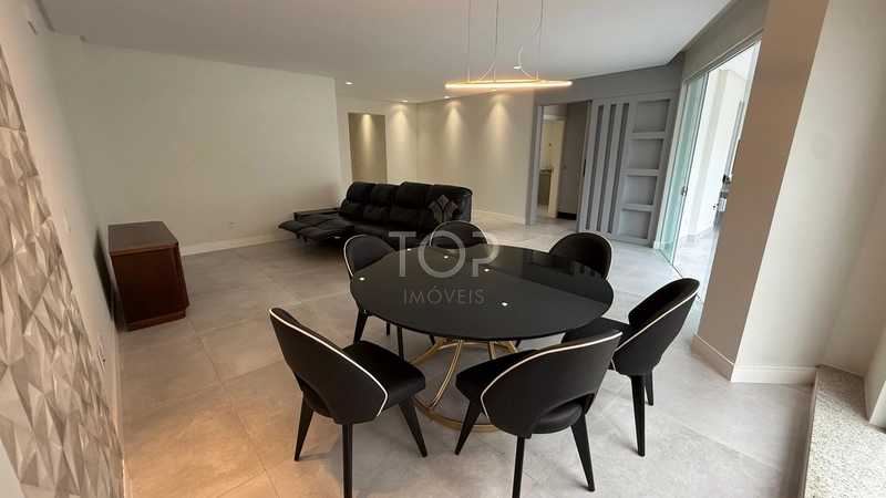 SEMI MOBILIADO EM MEIA PRAIA: 18ª foto da galeria de imagens do imóvel