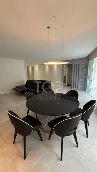 SEMI MOBILIADO EM MEIA PRAIA: 7ª foto da galeria de imagens do imóvel